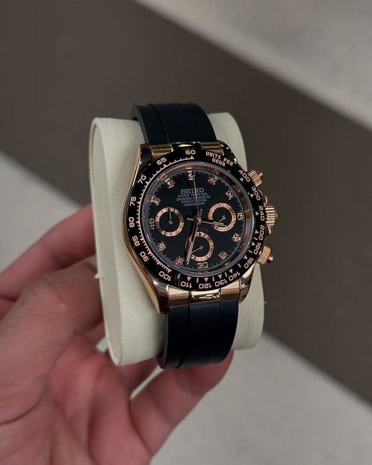 Luxury Seiko Chronograph Watch – Black & Rose Gold