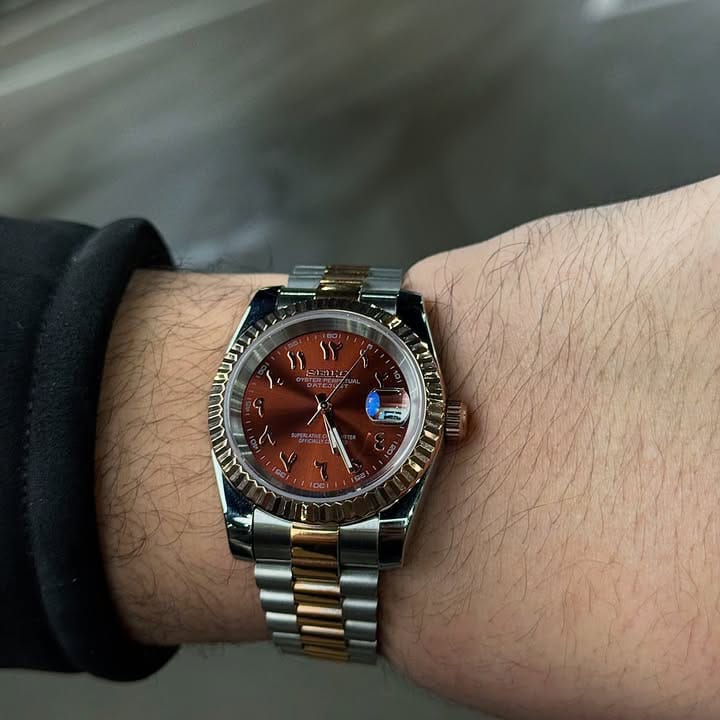 Two-Tone Arabic Dial Watch – Sophisticated & Striking